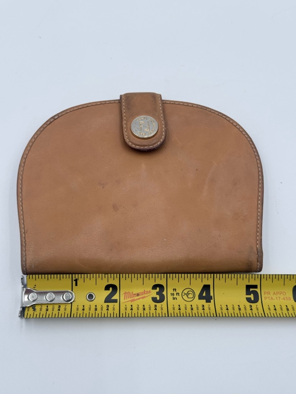 Vintage Italian Fendi Women’s Leather Compact Wallet Card Carrier Camel - Picture 5 of 8
